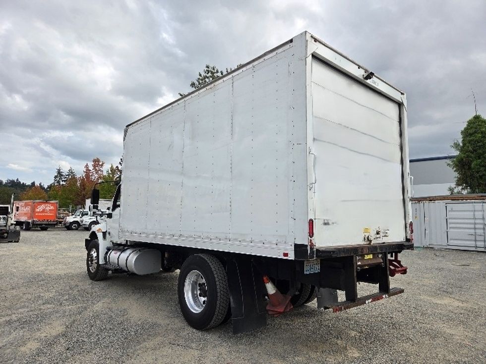 Medium Duty Box Truck-Light and Medium Duty Trucks-International-2020-MV607-Kent-WA-145,762\n\t\tmiles-$ 44,500 - Image 6