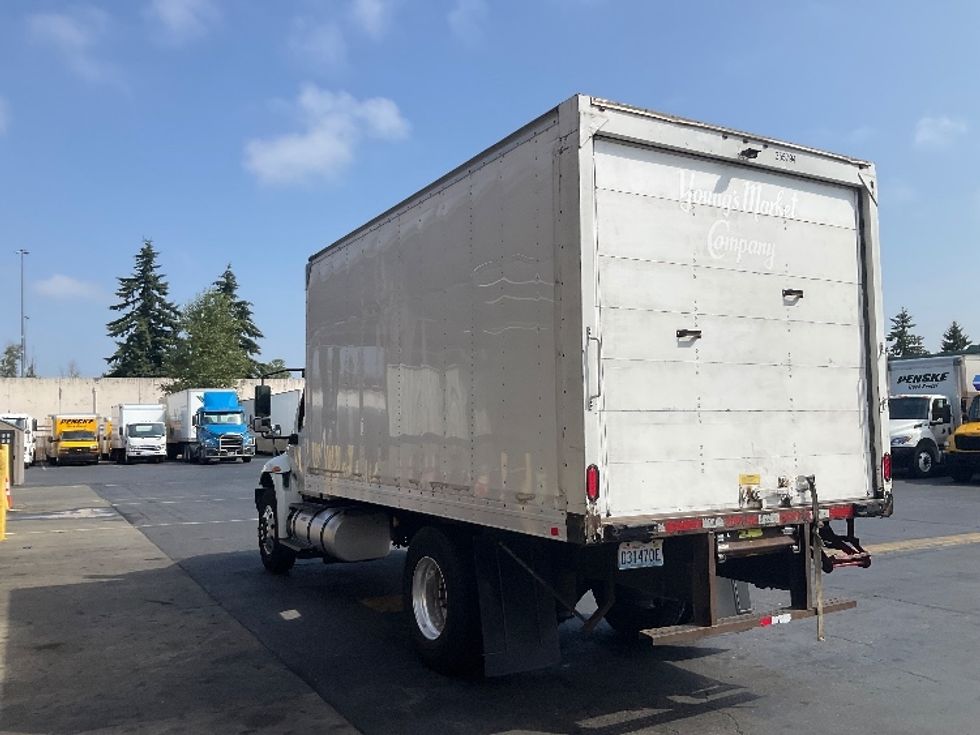 Medium Duty Box Truck-Light and Medium Duty Trucks-International-2020-MV607-Kent-WA-147,683\n\t\tmiles-$ 46,500 - Image 6