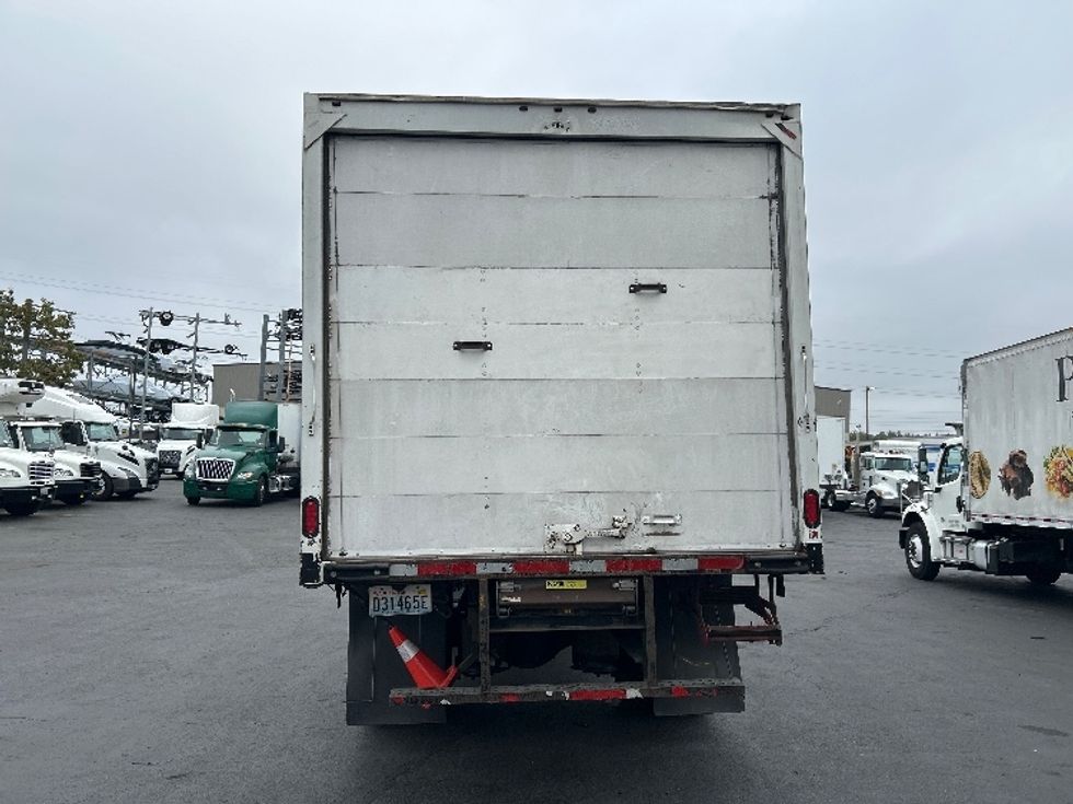Medium Duty Box Truck-Light and Medium Duty Trucks-International-2020-MV607-Kent-WA-151,919\n\t\tmiles-$ 40,500 - Image 7