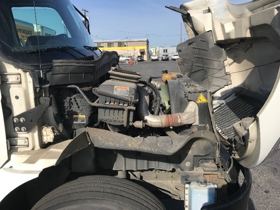 Medium Duty Box Truck-Light and Medium Duty Trucks-International-2020-MV607-Kent-WA-164,193\n\t\tmiles-$ 45,750 - Image 23