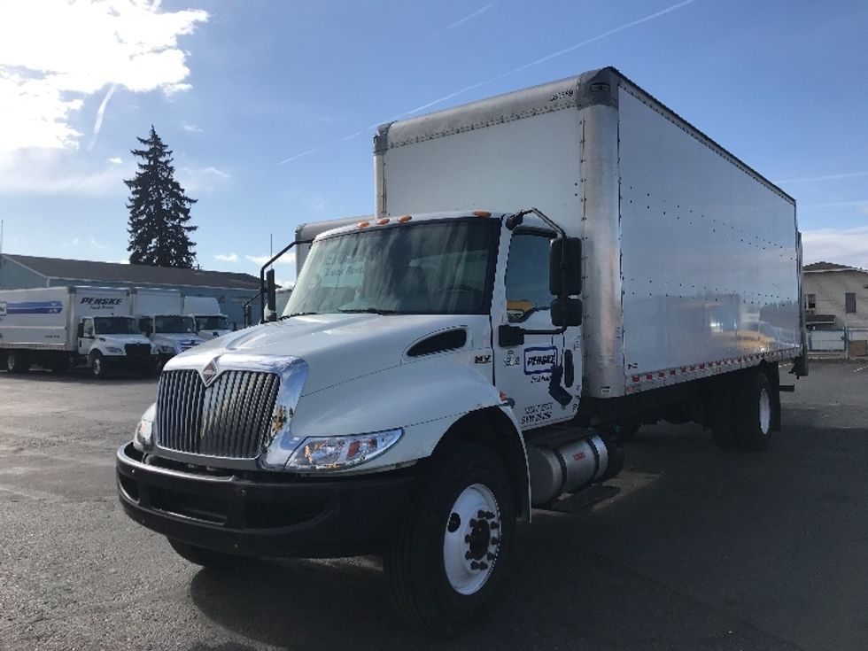 Medium Duty Box Truck-Light and Medium Duty Trucks-International-2020-MV607-Kent-WA-164,193\n\t\tmiles-$ 45,750 - Image 3