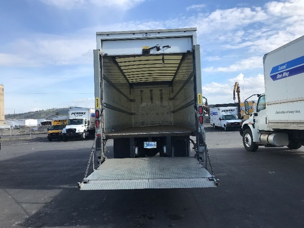 Medium Duty Box Truck-Light and Medium Duty Trucks-International-2020-MV607-Kent-WA-164,193\n\t\tmiles-$ 45,750 - Image 8