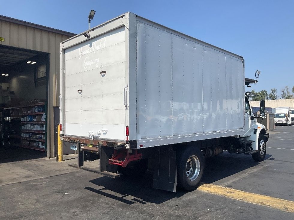 Medium Duty Box Truck-Light and Medium Duty Trucks-International-2020-MV607-Kent-WA-179,237\n\t\tmiles-$ 39,750 - Image 13
