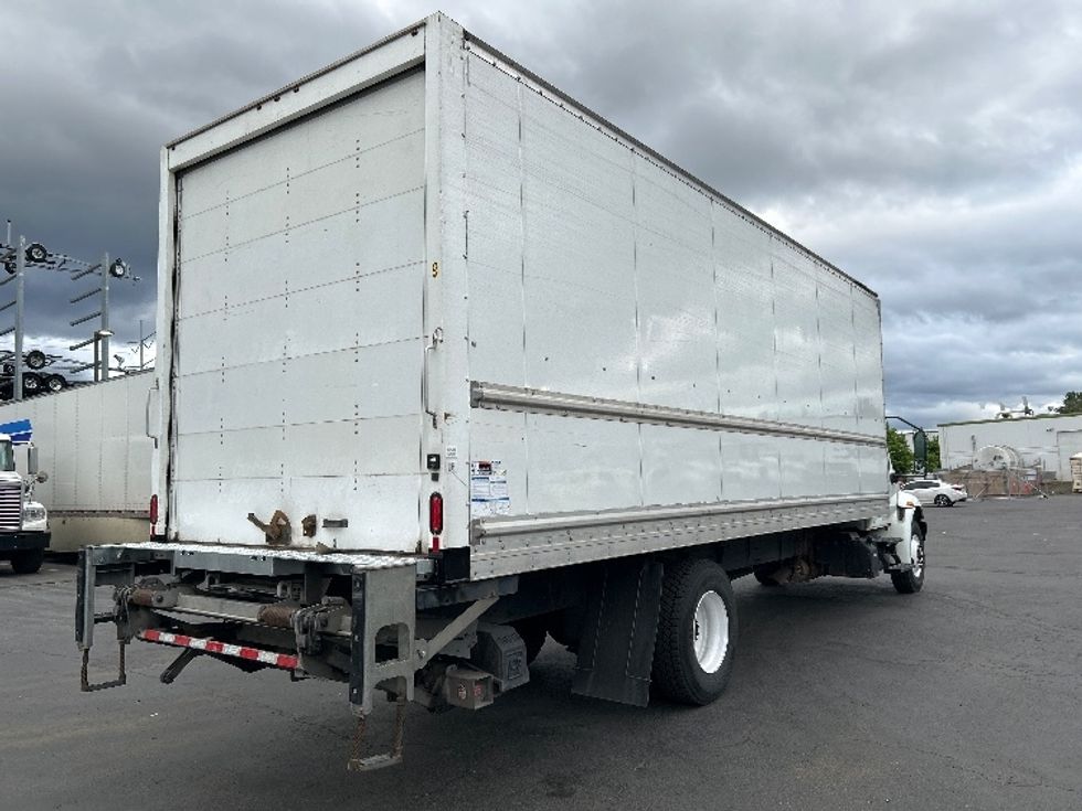 Medium Duty Box Truck-Light and Medium Duty Trucks-International-2020-MV607-Kent-WA-210,154\n\t\tmiles-$ 45,750 - Image 13