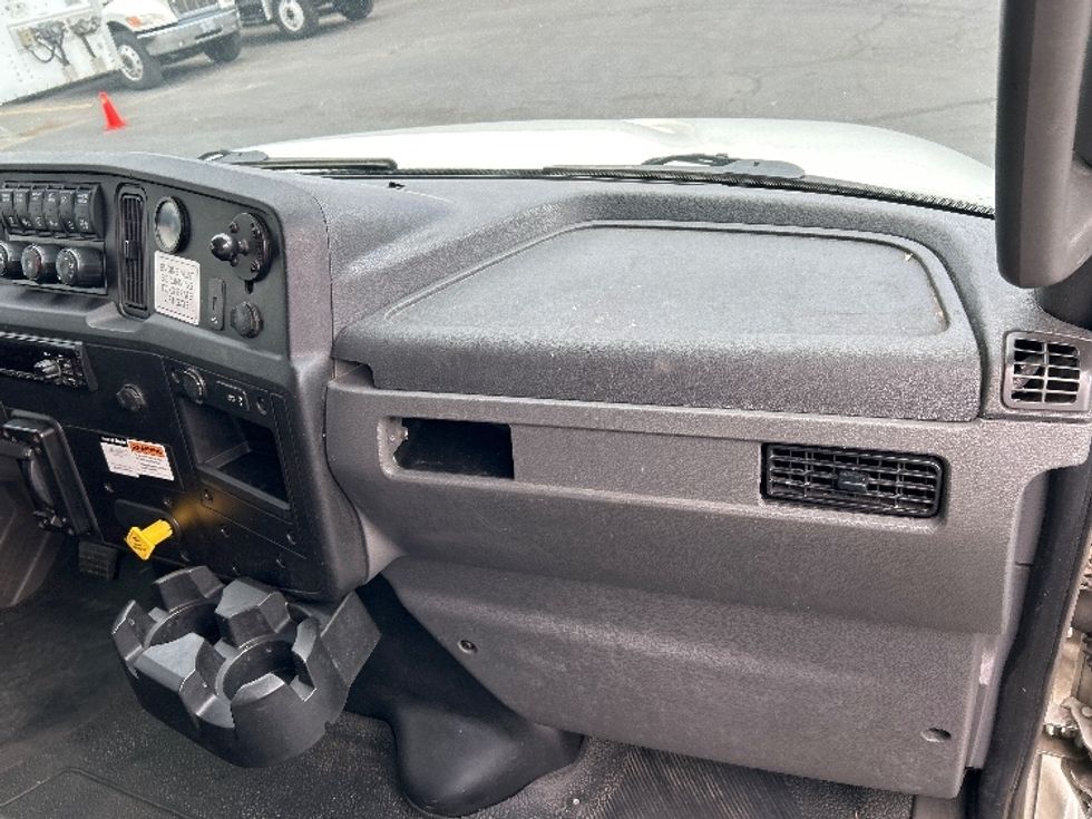 Medium Duty Box Truck-Light and Medium Duty Trucks-International-2020-MV607-Kent-WA-210,154\n\t\tmiles-$ 45,750 - Image 20