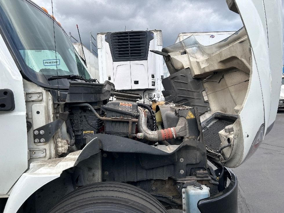 Medium Duty Box Truck-Light and Medium Duty Trucks-International-2020-MV607-Kent-WA-210,154\n\t\tmiles-$ 45,750 - Image 22