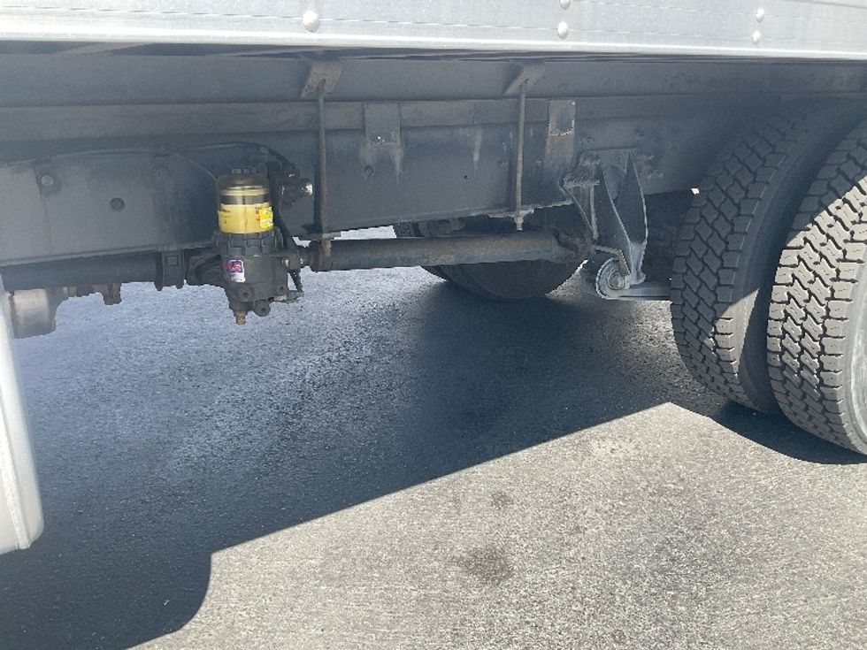 Medium Duty Box Truck-Light and Medium Duty Trucks-International-2020-MV607-Kent-WA-217,851\n\t\tmiles-$ 36,000 - Image 5