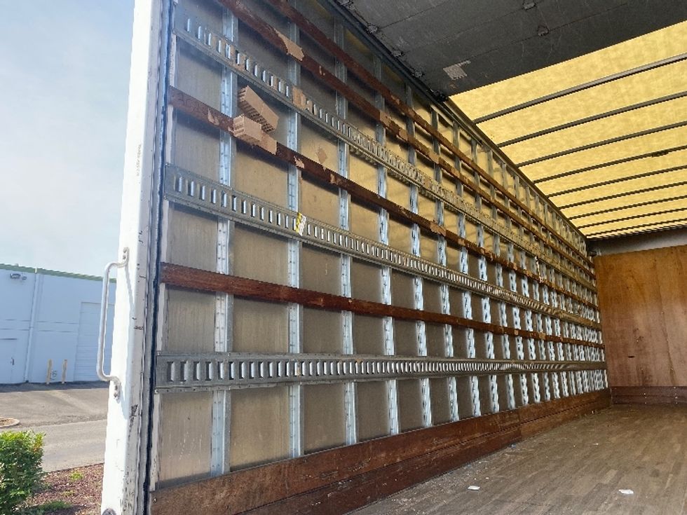Medium Duty Box Truck-Light and Medium Duty Trucks-International-2020-MV607-Kent-WA-64,139\n\t\tmiles-$ 62,500 - Image 11