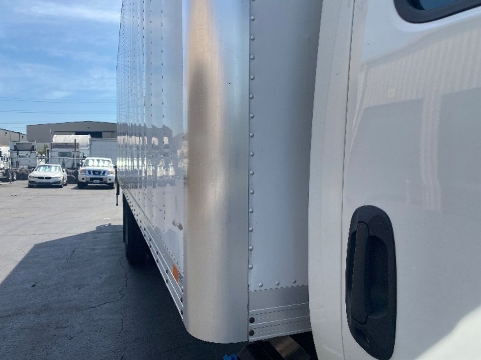 Medium Duty Box Truck-Light and Medium Duty Trucks-International-2020-MV607-Kent-WA-64,139\n\t\tmiles-$ 62,500 - Image 26