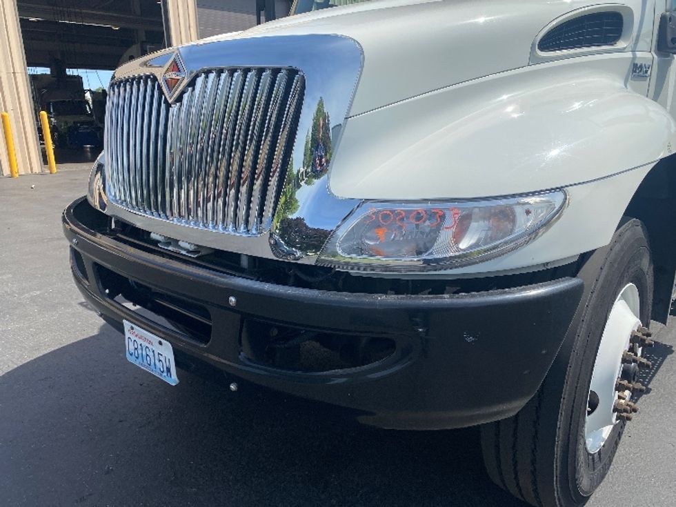 Medium Duty Box Truck-Light and Medium Duty Trucks-International-2020-MV607-Kent-WA-64,139\n\t\tmiles-$ 62,500 - Image 27