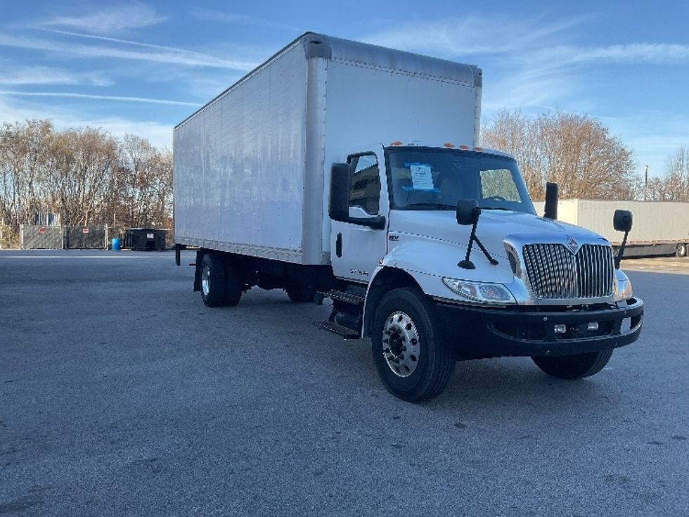 Medium Duty Box Truck-Light and Medium Duty Trucks-International-2020-MV607-King Of Prussia-PA-137,949\n\t\tmiles-$ 48,750 - Image 1