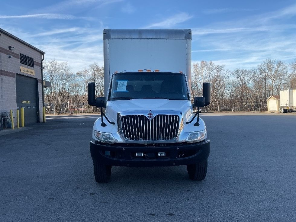Medium Duty Box Truck-Light and Medium Duty Trucks-International-2020-MV607-King Of Prussia-PA-137,949\n\t\tmiles-$ 48,750 - Image 2