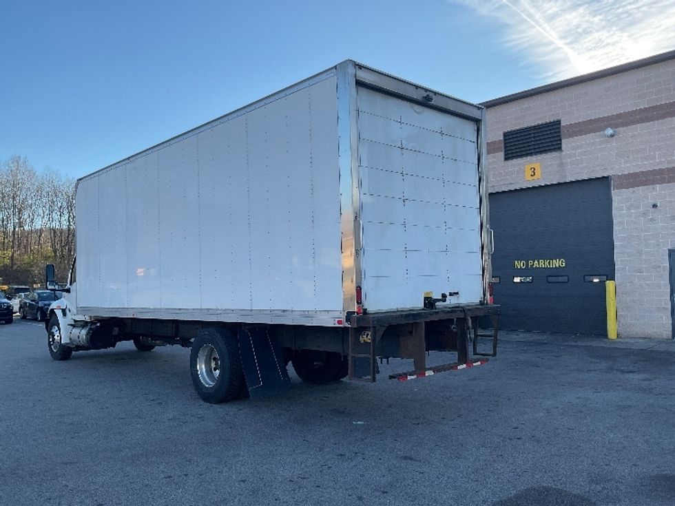 Medium Duty Box Truck-Light and Medium Duty Trucks-International-2020-MV607-King Of Prussia-PA-137,949\n\t\tmiles-$ 48,750 - Image 6
