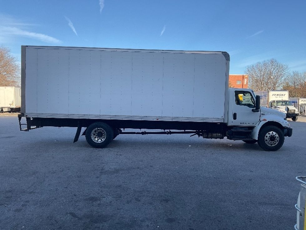 Medium Duty Box Truck-Light and Medium Duty Trucks-International-2020-MV607-King Of Prussia-PA-137,949\n\t\tmiles-$ 48,750 - Image 15