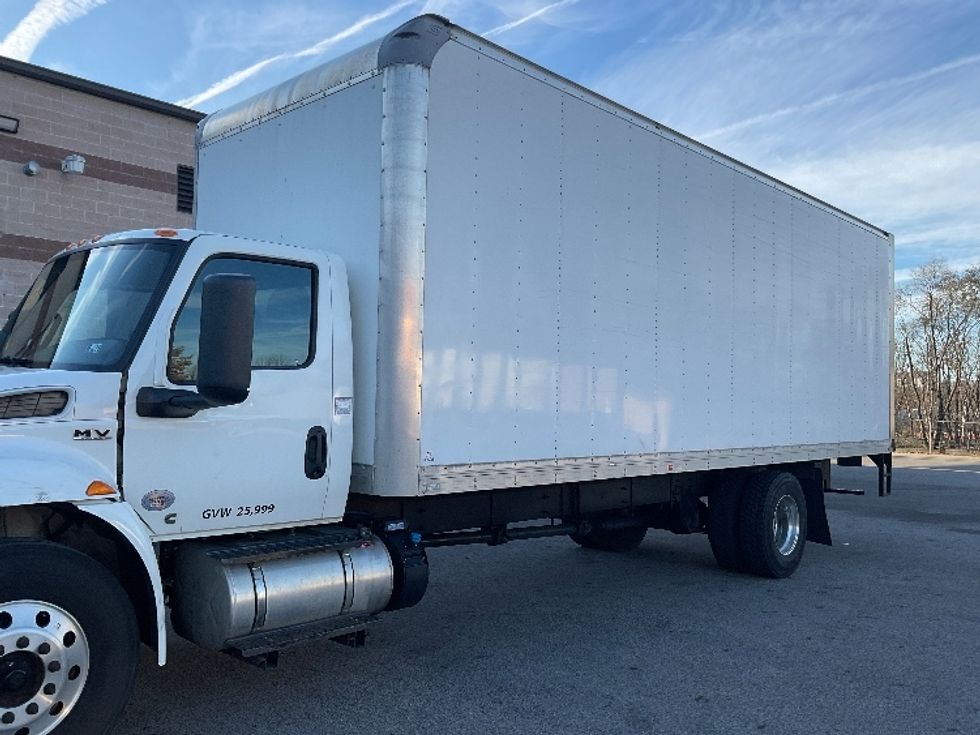 Medium Duty Box Truck-Light and Medium Duty Trucks-International-2020-MV607-King Of Prussia-PA-137,949\n\t\tmiles-$ 48,750 - Image 25