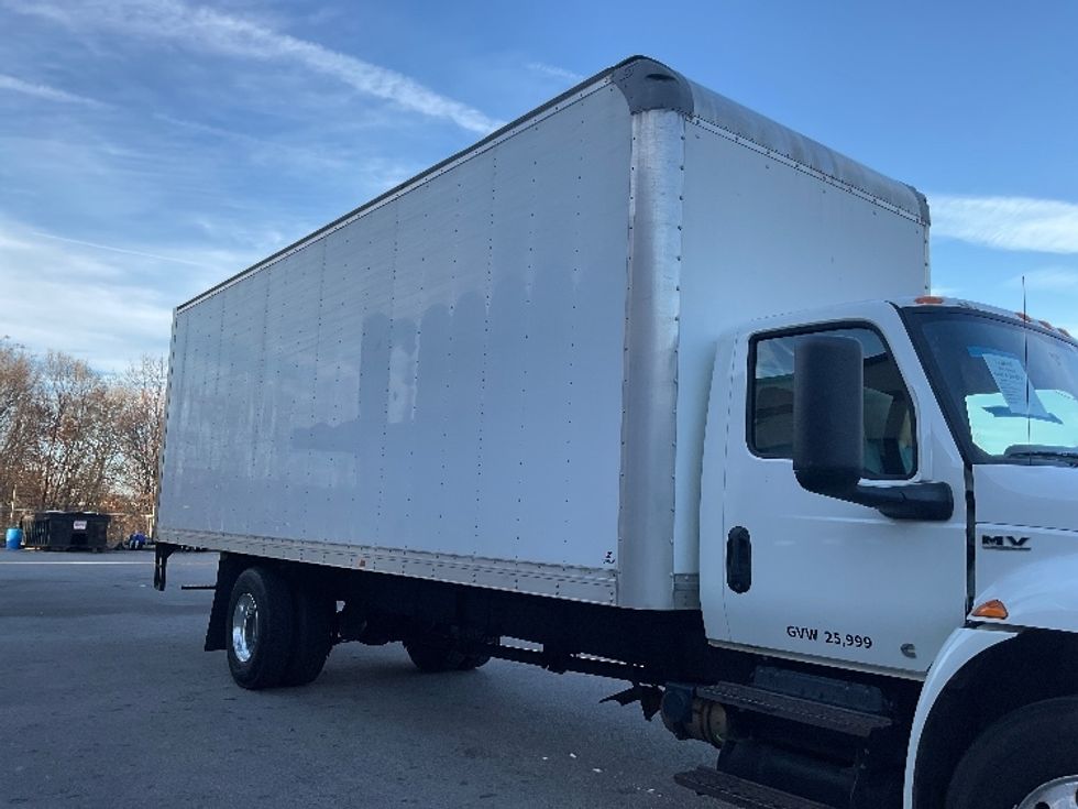 Medium Duty Box Truck-Light and Medium Duty Trucks-International-2020-MV607-King Of Prussia-PA-137,949\n\t\tmiles-$ 48,750 - Image 26