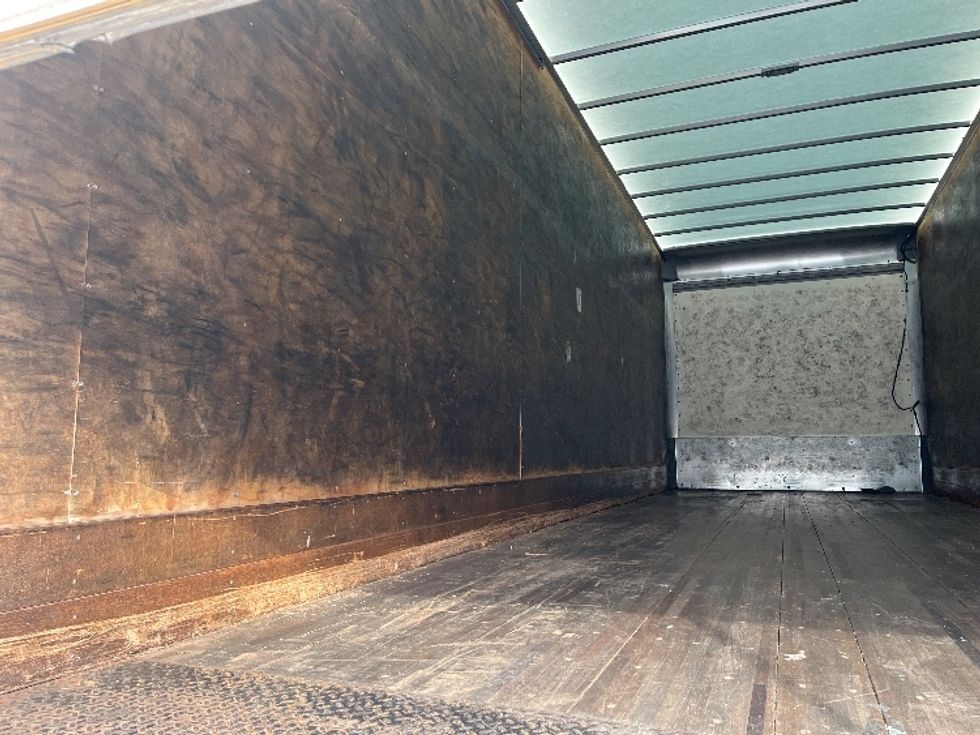 Medium Duty Box Truck-Light and Medium Duty Trucks-International-2020-MV607-King Of Prussia-PA-139,023\n\t\tmiles-$ 46,750 - Image 10