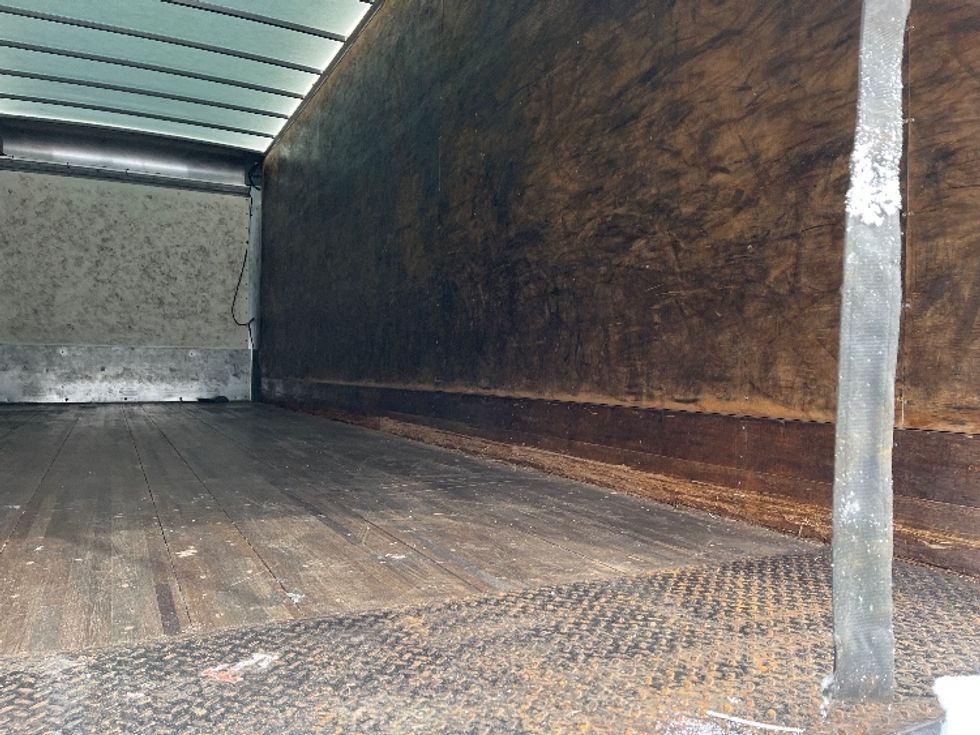 Medium Duty Box Truck-Light and Medium Duty Trucks-International-2020-MV607-King Of Prussia-PA-139,023\n\t\tmiles-$ 46,750 - Image 11