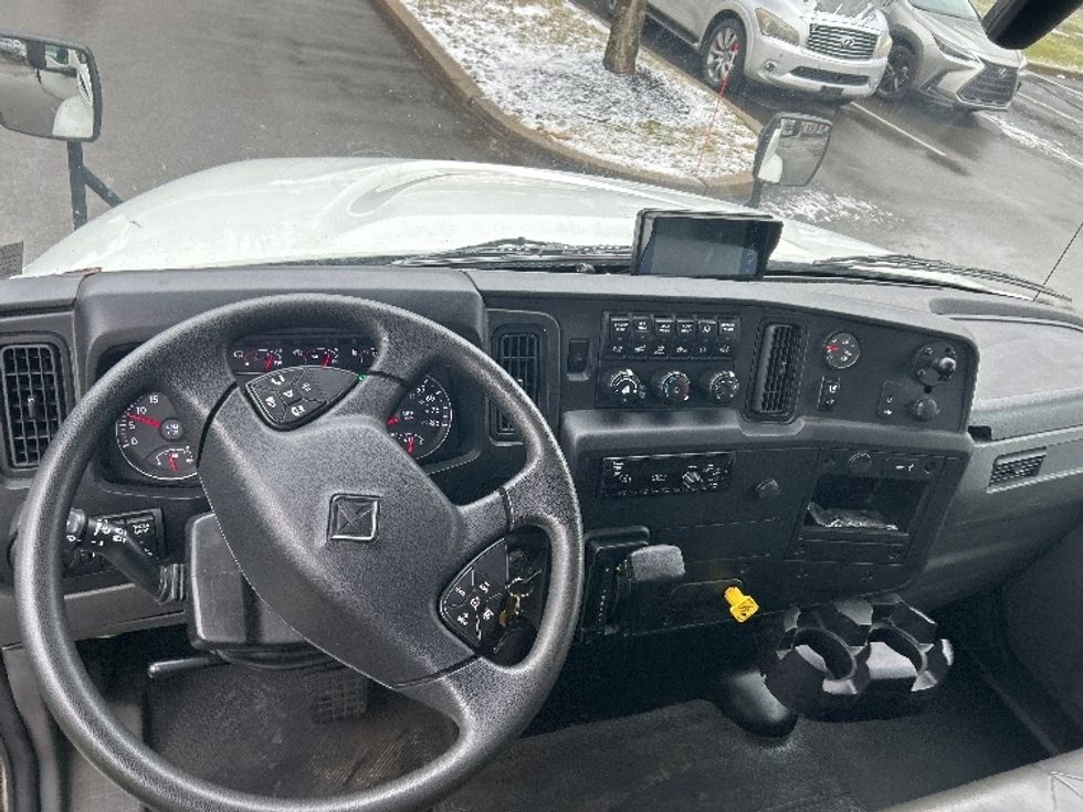 Medium Duty Box Truck-Light and Medium Duty Trucks-International-2020-MV607-King Of Prussia-PA-139,023\n\t\tmiles-$ 46,750 - Image 16