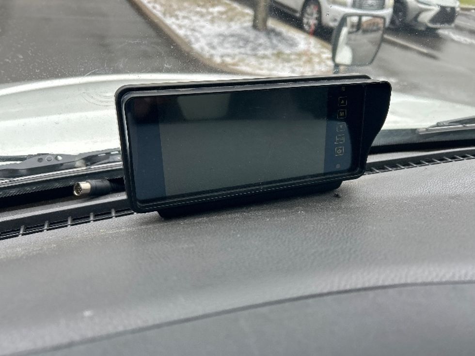 Medium Duty Box Truck-Light and Medium Duty Trucks-International-2020-MV607-King Of Prussia-PA-139,023\n\t\tmiles-$ 46,750 - Image 25