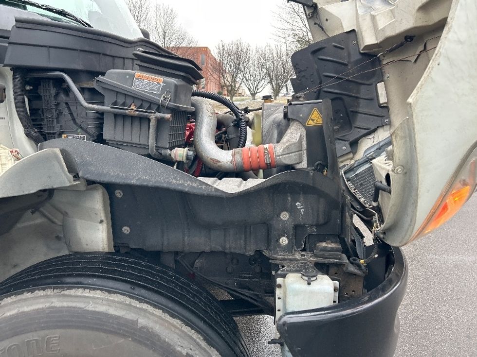 Medium Duty Box Truck-Light and Medium Duty Trucks-International-2020-MV607-King Of Prussia-PA-139,023\n\t\tmiles-$ 46,750 - Image 22