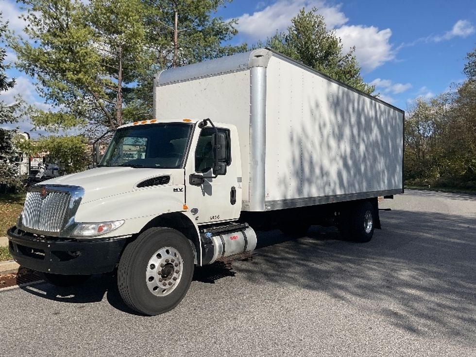 Medium Duty Box Truck-Light and Medium Duty Trucks-International-2020-MV607-King Of Prussia-PA-252,610\n\t\tmiles-$ 32,000 - Image 3