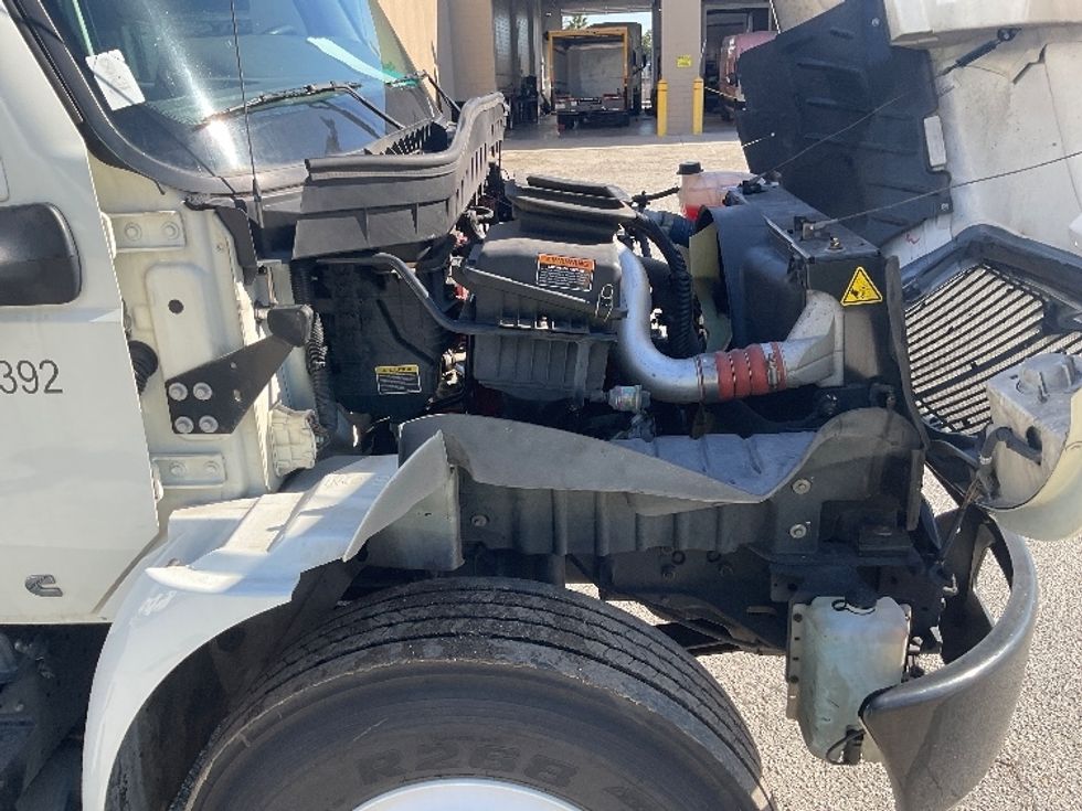 Medium Duty Box Truck-Light and Medium Duty Trucks-International-2020-MV607-La Mirada-CA-158,000\n\t\tmiles-$ 54,500 - Image 23