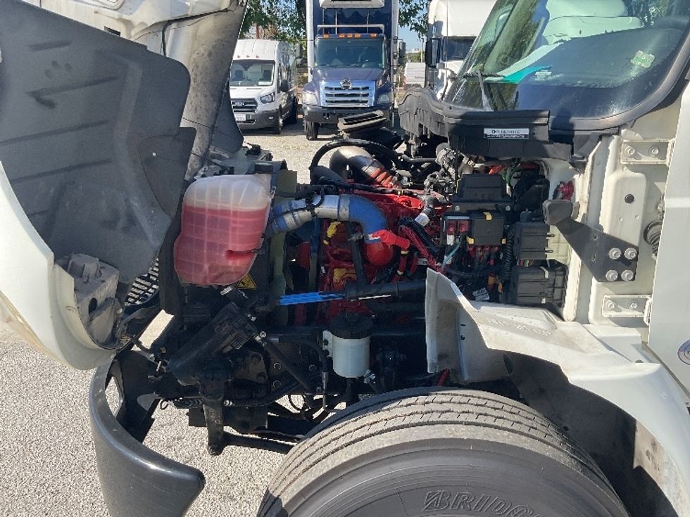 Medium Duty Box Truck-Light and Medium Duty Trucks-International-2020-MV607-La Mirada-CA-158,000\n\t\tmiles-$ 54,500 - Image 24