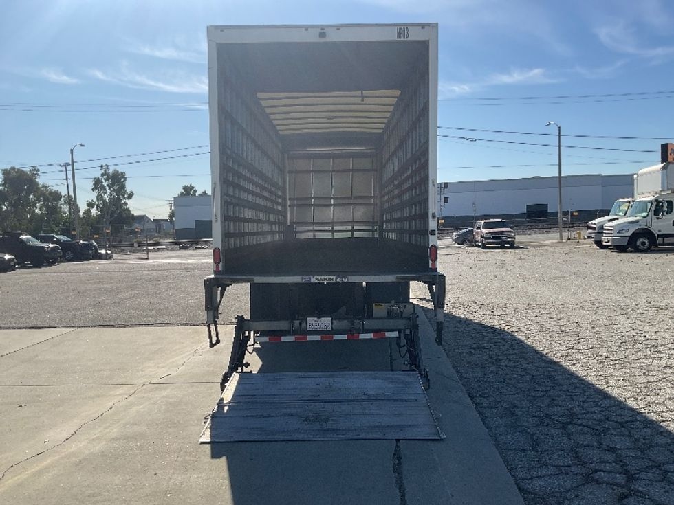 Medium Duty Box Truck-Light and Medium Duty Trucks-International-2020-MV607-La Mirada-CA-158,000\n\t\tmiles-$ 54,500 - Image 9