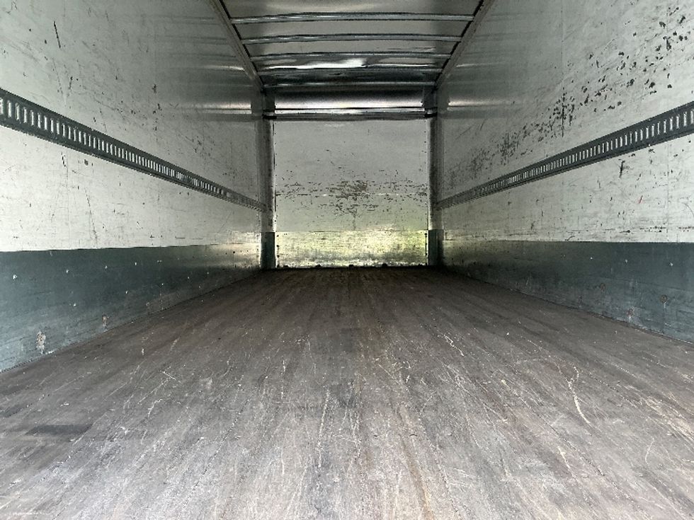 Medium Duty Box Truck-Light and Medium Duty Trucks-International-2020-MV607-La Porte-IN-209,487\n\t\tmiles-$ 43,000 - Image 8