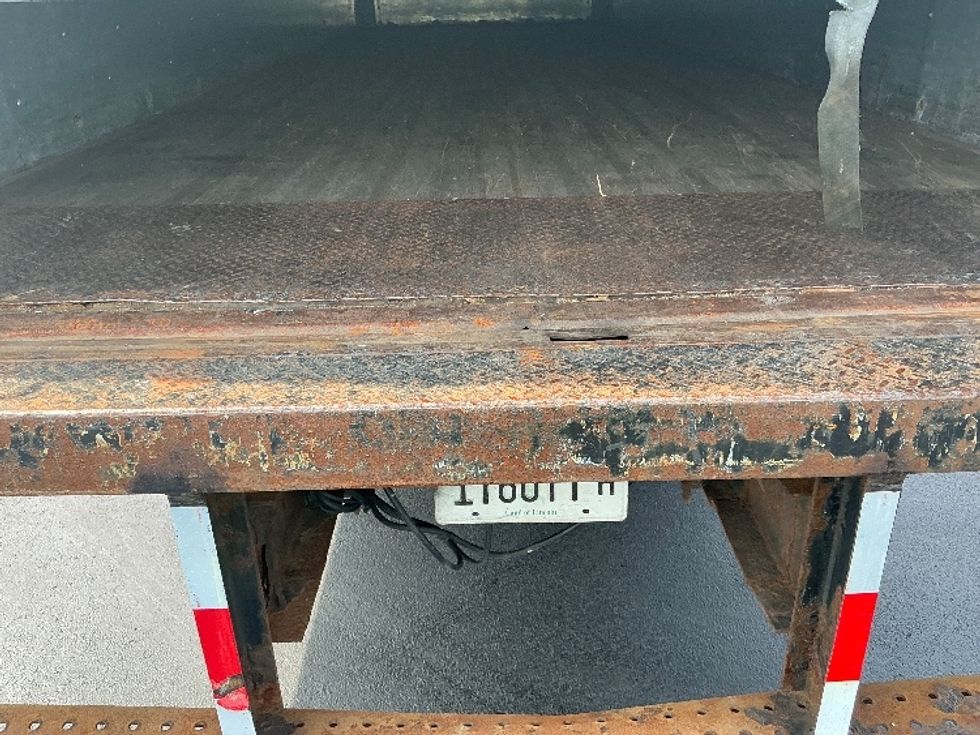 Medium Duty Box Truck-Light and Medium Duty Trucks-International-2020-MV607-La Porte-IN-209,487\n\t\tmiles-$ 43,000 - Image 9