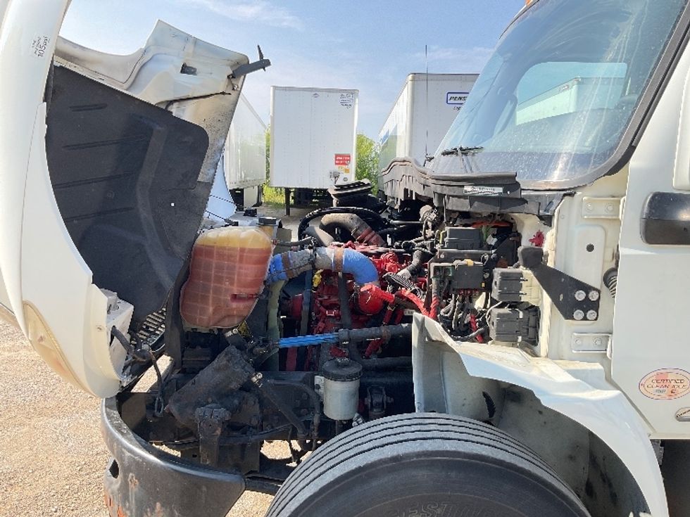 Medium Duty Box Truck-Light and Medium Duty Trucks-International-2020-MV607-La Porte-IN-270,540\n\t\tmiles-$ 31,750 - Image 23