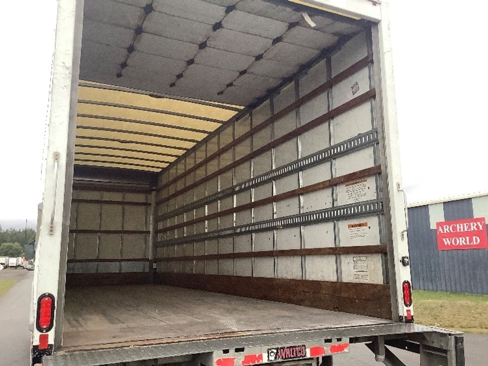 Medium Duty Box Truck-Light and Medium Duty Trucks-International-2020-MV607-Lacey-WA-188,397\n\t\tmiles-$ 49,500 - Image 12