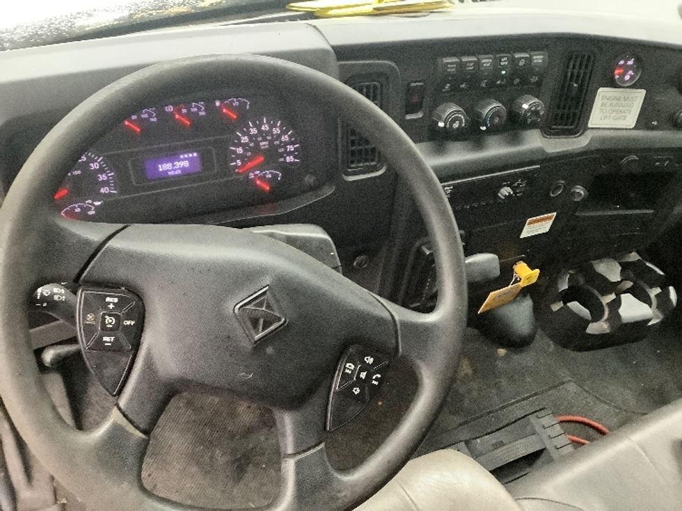 Medium Duty Box Truck-Light and Medium Duty Trucks-International-2020-MV607-Lacey-WA-188,397\n\t\tmiles-$ 49,500 - Image 18