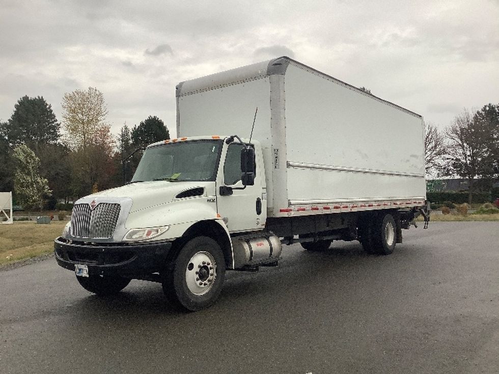 Medium Duty Box Truck-Light and Medium Duty Trucks-International-2020-MV607-Lacey-WA-188,397\n\t\tmiles-$ 49,500 - Image 3
