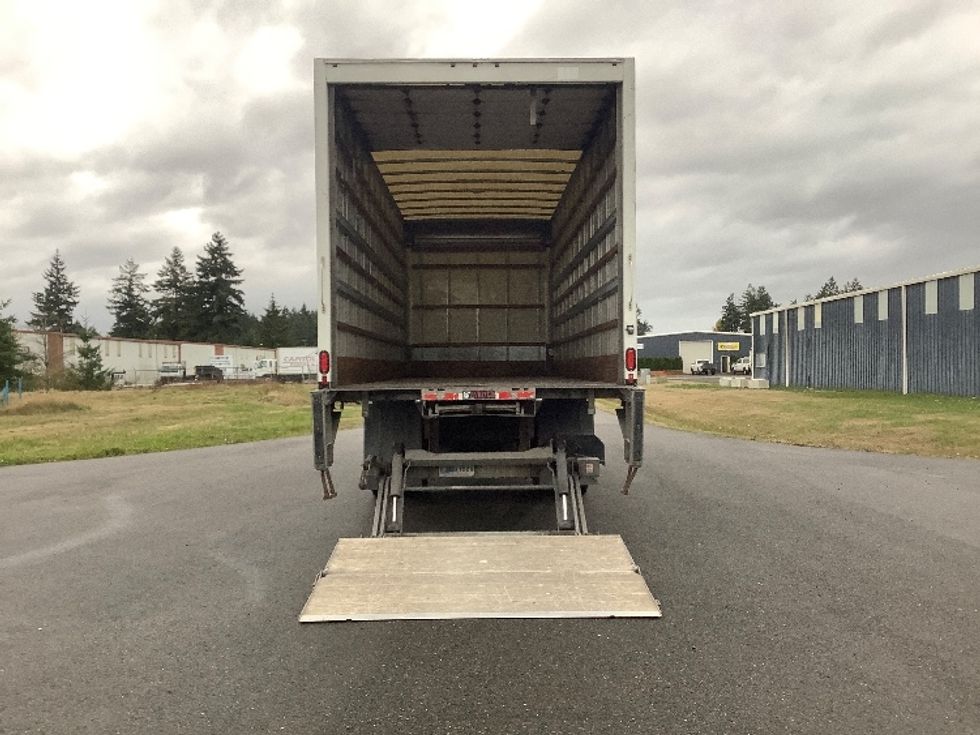 Medium Duty Box Truck-Light and Medium Duty Trucks-International-2020-MV607-Lacey-WA-188,397\n\t\tmiles-$ 49,500 - Image 9