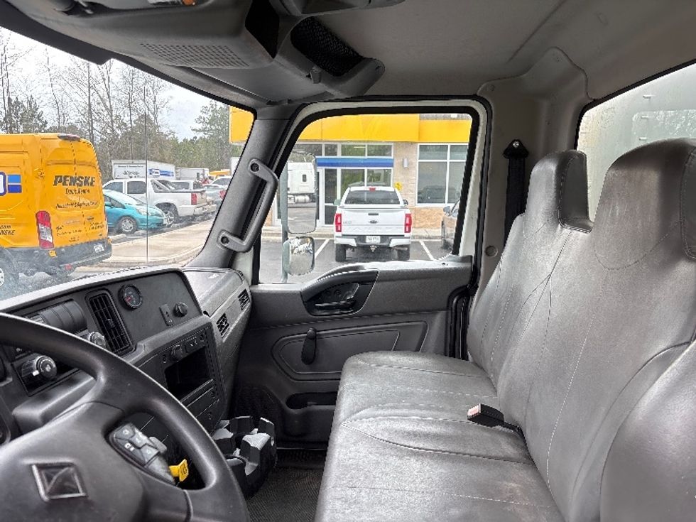 Medium Duty Box Truck-Light and Medium Duty Trucks-International-2020-MV607-Ladson-SC-276,392\n\t\tmiles-$ 30,250 - Image 19