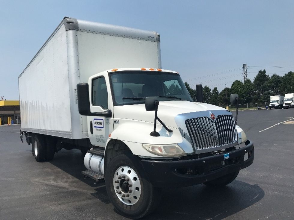 Medium Duty Box Truck-Light and Medium Duty Trucks-International-2020-MV607-Lancaster-PA-285,338\n\t\tmiles-$ 35,250 - Image 1