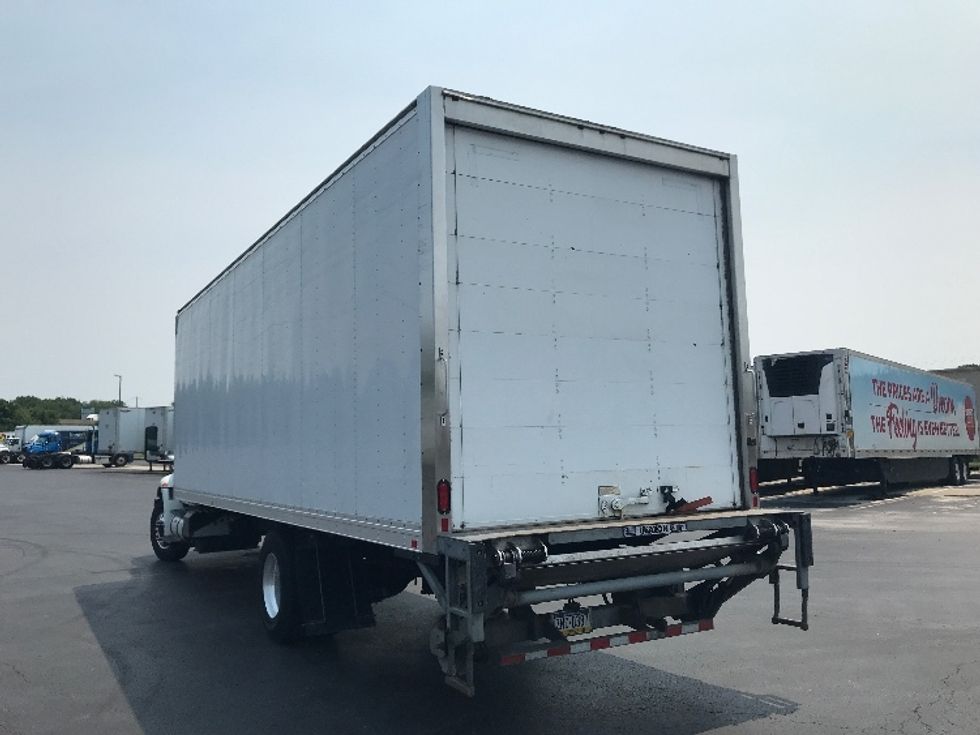 Medium Duty Box Truck-Light and Medium Duty Trucks-International-2020-MV607-Lancaster-PA-285,338\n\t\tmiles-$ 35,250 - Image 6