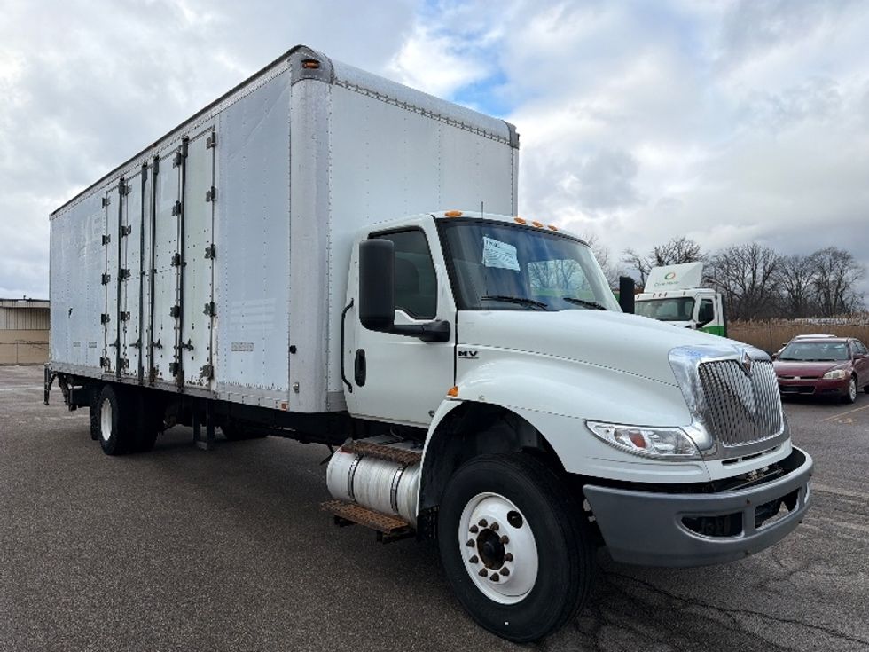 Medium Duty Box Truck-Light and Medium Duty Trucks-International-2020-MV607-Lansing-MI-129,056\n\t\tmiles-$ 50,250 - Image 1