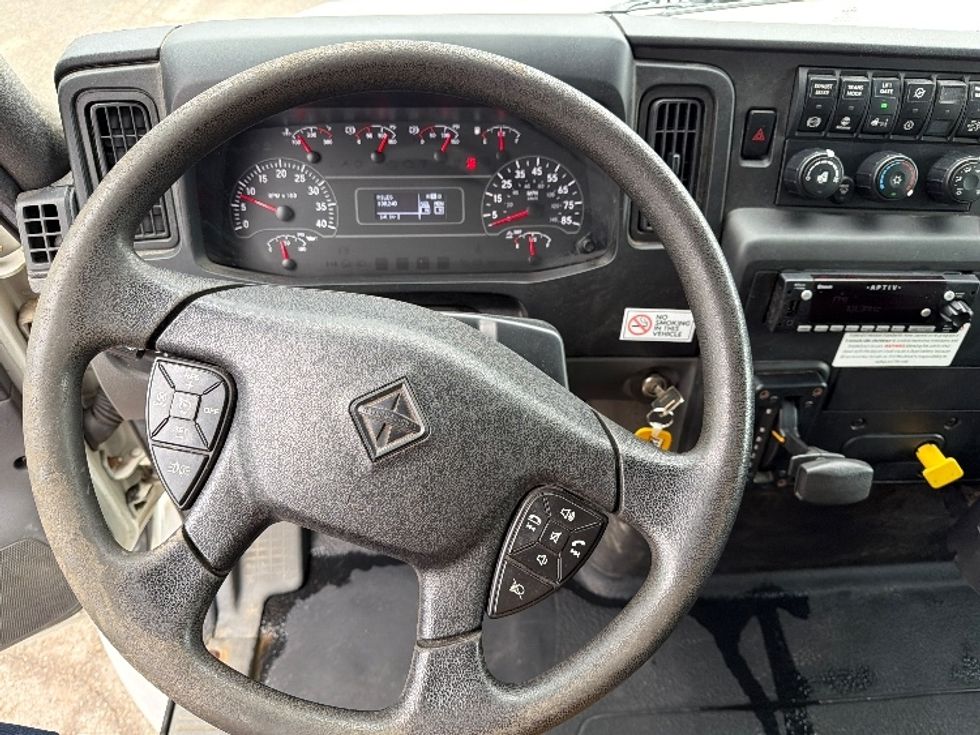 Medium Duty Box Truck-Light and Medium Duty Trucks-International-2020-MV607-Lansing-MI-129,056\n\t\tmiles-$ 50,250 - Image 18