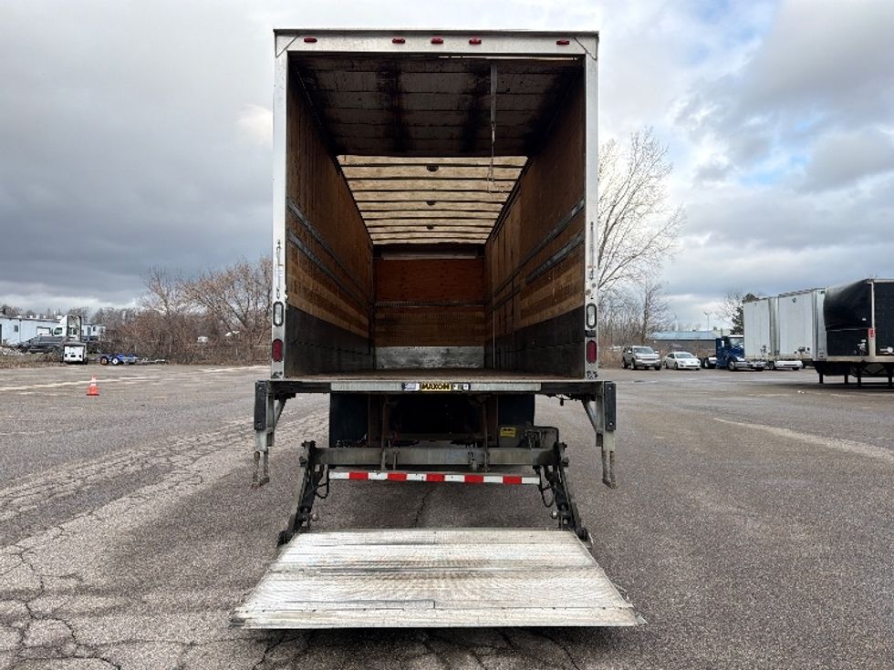 Medium Duty Box Truck-Light and Medium Duty Trucks-International-2020-MV607-Lansing-MI-129,056\n\t\tmiles-$ 50,250 - Image 9