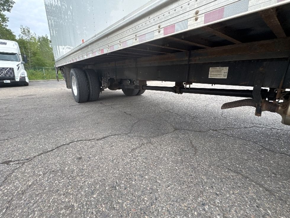 Medium Duty Box Truck-Light and Medium Duty Trucks-International-2020-MV607-Lansing-MI-130,316\n\t\tmiles-$ 60,750 - Image 14