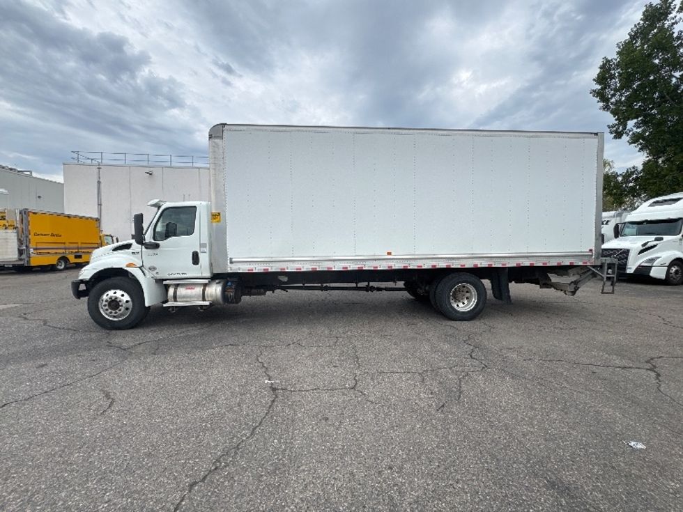 Medium Duty Box Truck-Light and Medium Duty Trucks-International-2020-MV607-Lansing-MI-130,316\n\t\tmiles-$ 60,750 - Image 4