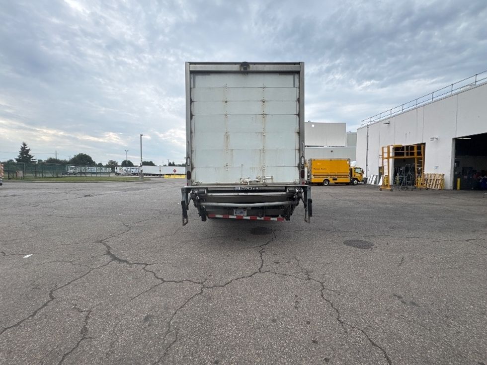 Medium Duty Box Truck-Light and Medium Duty Trucks-International-2020-MV607-Lansing-MI-130,316\n\t\tmiles-$ 60,750 - Image 7