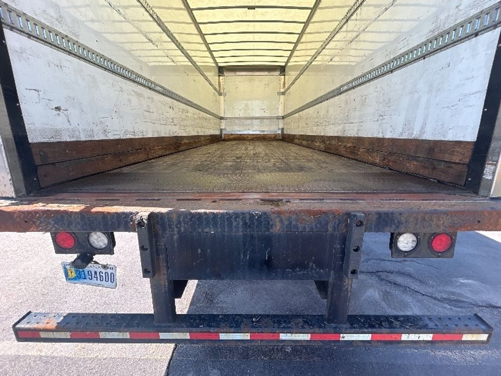 Medium Duty Box Truck-Light and Medium Duty Trucks-International-2020-MV607-Lansing-MI-132,586\n\t\tmiles-$ 56,500 - Image 10