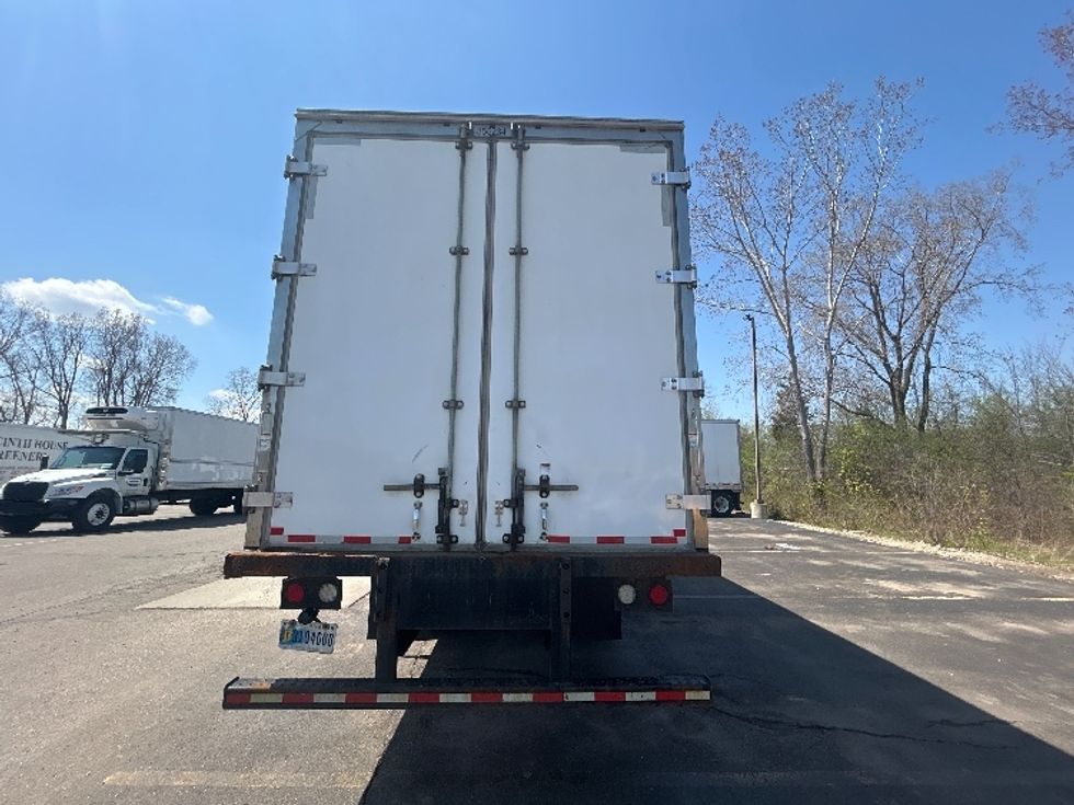 Medium Duty Box Truck-Light and Medium Duty Trucks-International-2020-MV607-Lansing-MI-132,586\n\t\tmiles-$ 56,500 - Image 26