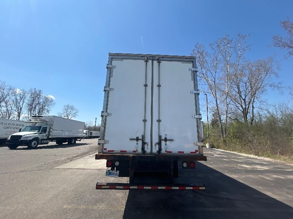 Medium Duty Box Truck-Light and Medium Duty Trucks-International-2020-MV607-Lansing-MI-132,586\n\t\tmiles-$ 56,500 - Image 7