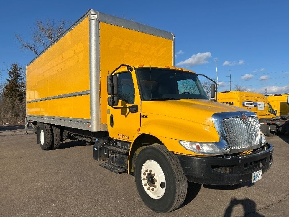 Medium Duty Box Truck-Light and Medium Duty Trucks-International-2020-MV607-Lansing-MI-136,062\n\t\tmiles-$ 52,250 - Image 1