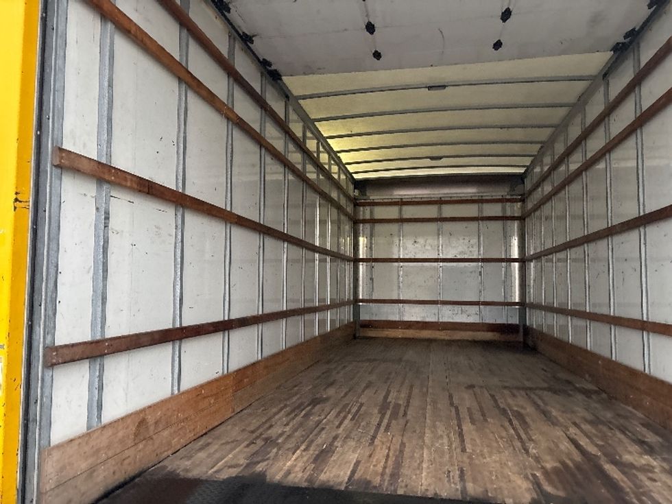 Medium Duty Box Truck-Light and Medium Duty Trucks-International-2020-MV607-Lansing-MI-160,149\n\t\tmiles-$ 33,750 - Image 11